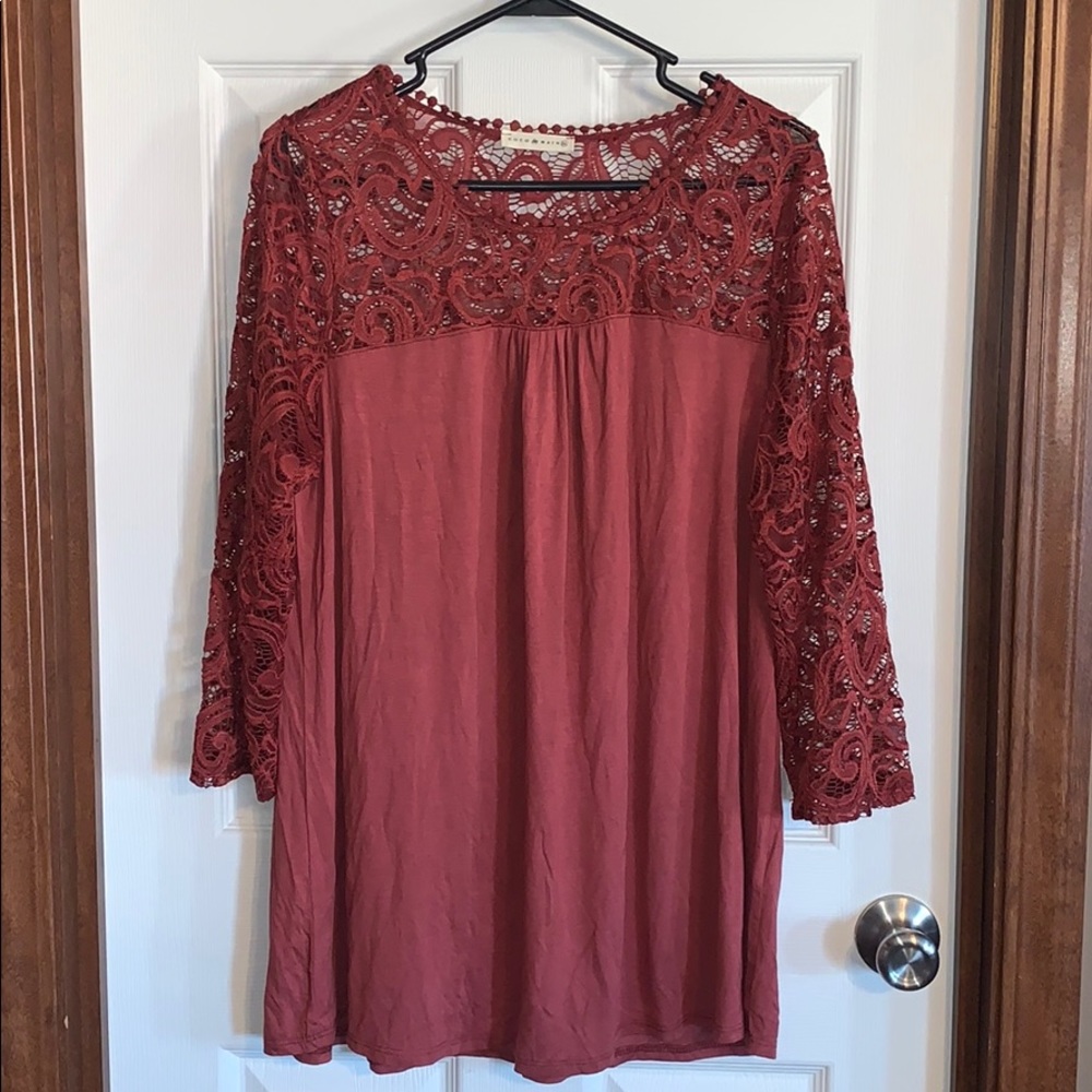 Women’s Burnt Orange Lace Blouse